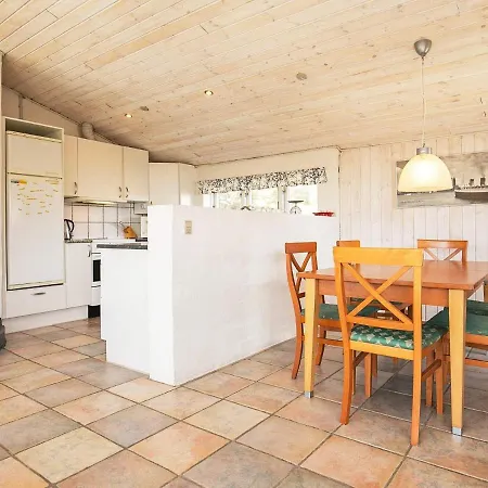 Nyaraló Three-bedroom Holiday In 2
